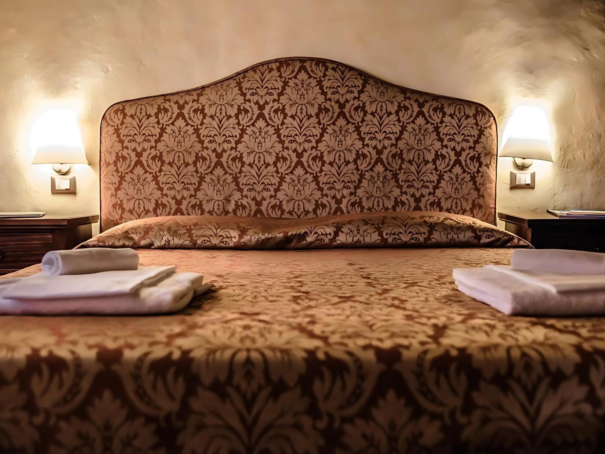 Locanda Il Pino San Gimignano Room photo